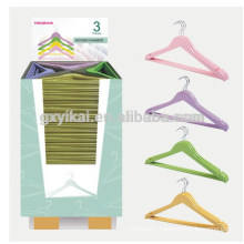 Set of 3 wooden hangers for clothes in many colors